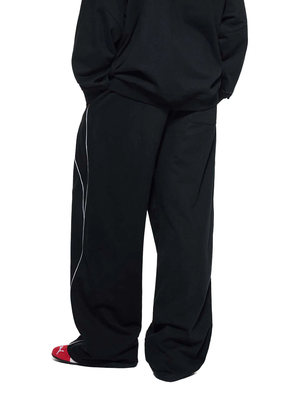 Reflection Striped Straight-Leg Sweatpants ODMPOD